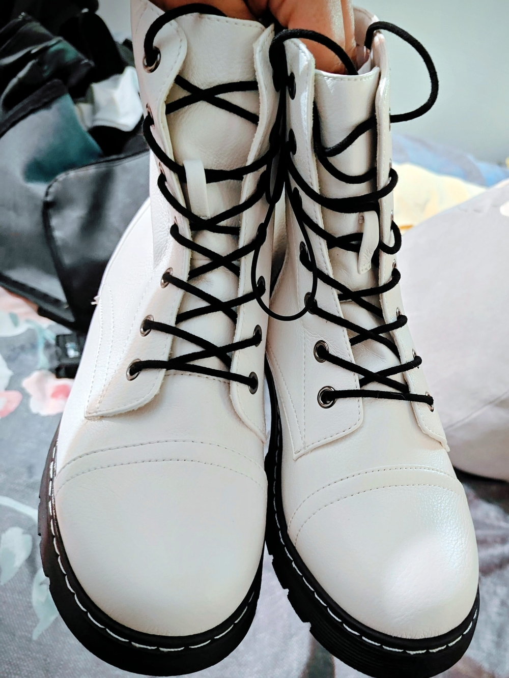 Arizona White Lace-Up Combat Boots for Women - Classic Style - Size 8